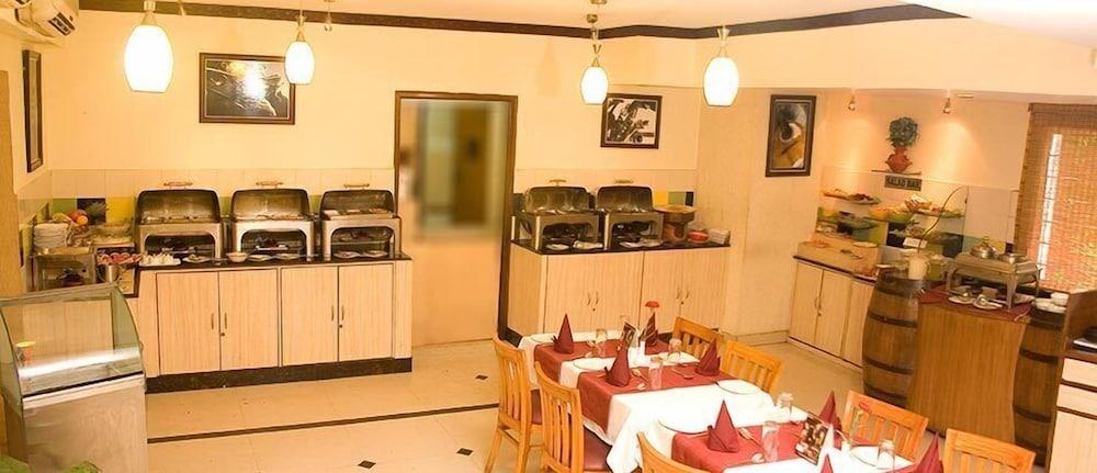 Ramanashree Brunton Otel Bangalore Dış mekan fotoğraf