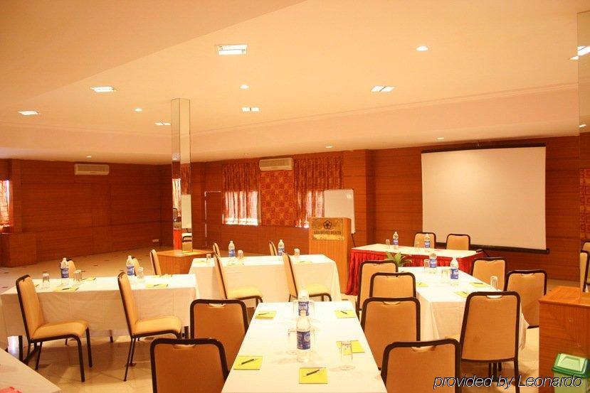 Ramanashree Brunton Otel Bangalore Konforlar fotoğraf